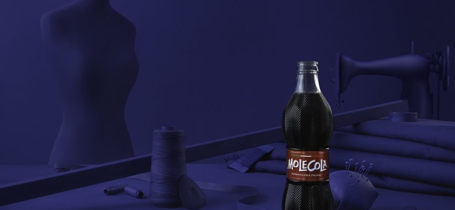 molecola la prima cola italiana made in italy cola coca cola bottiglia verallia fico eataly world horeca distribuzione bevande italiane ingredienti italiani ilaria rebecchi creativity stories & news creatività italiana aziende italiani food italia aziende venete lonigo vicenza cosa fare in veneto creatività veneta