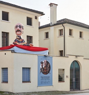 burattino più grande del mondo castelfranco 3dz cosa fare in veneto scultura treviso